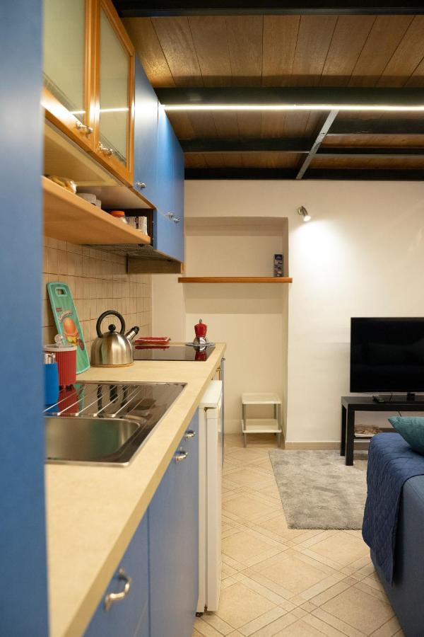 Tom Apartments Napoli Esterno foto